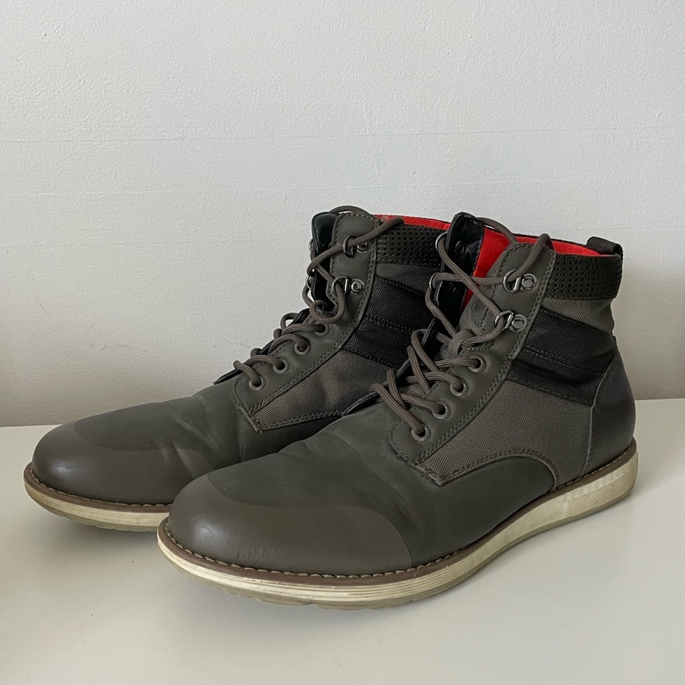 gray/army green hightop sneakers!